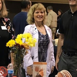 Meet your Posher, Teresa